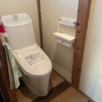 築年数を感じさせない！掃除のしやすさとデザインを両立した、トイレリフォーム