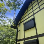 風景に溶け込みながら、新しさを纏う家