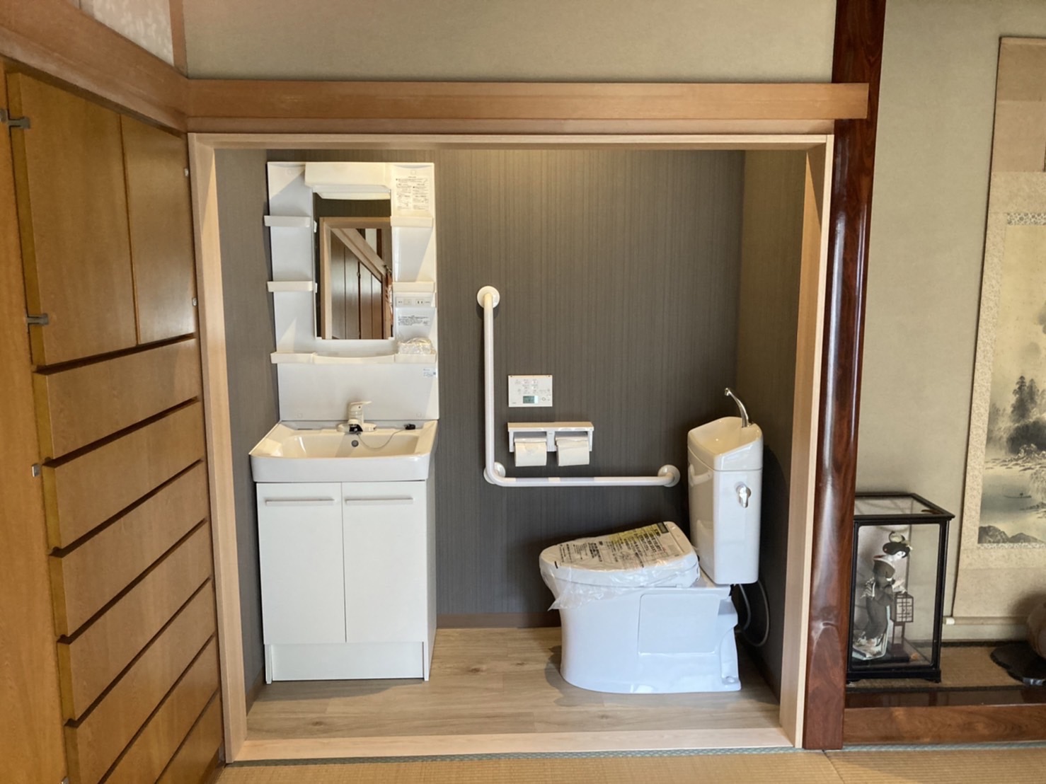 介護の負担を減らす和室のトイレリフォーム